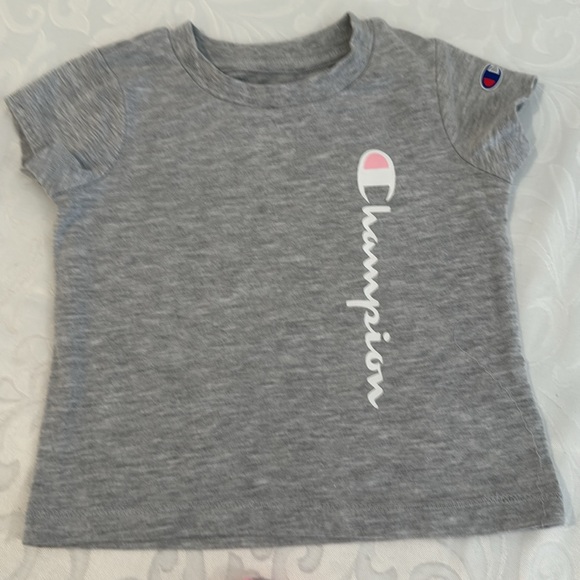 🌟3/$15🌟. EUC Champion Athletic Set. 18 Mo - Picture 2 of 10